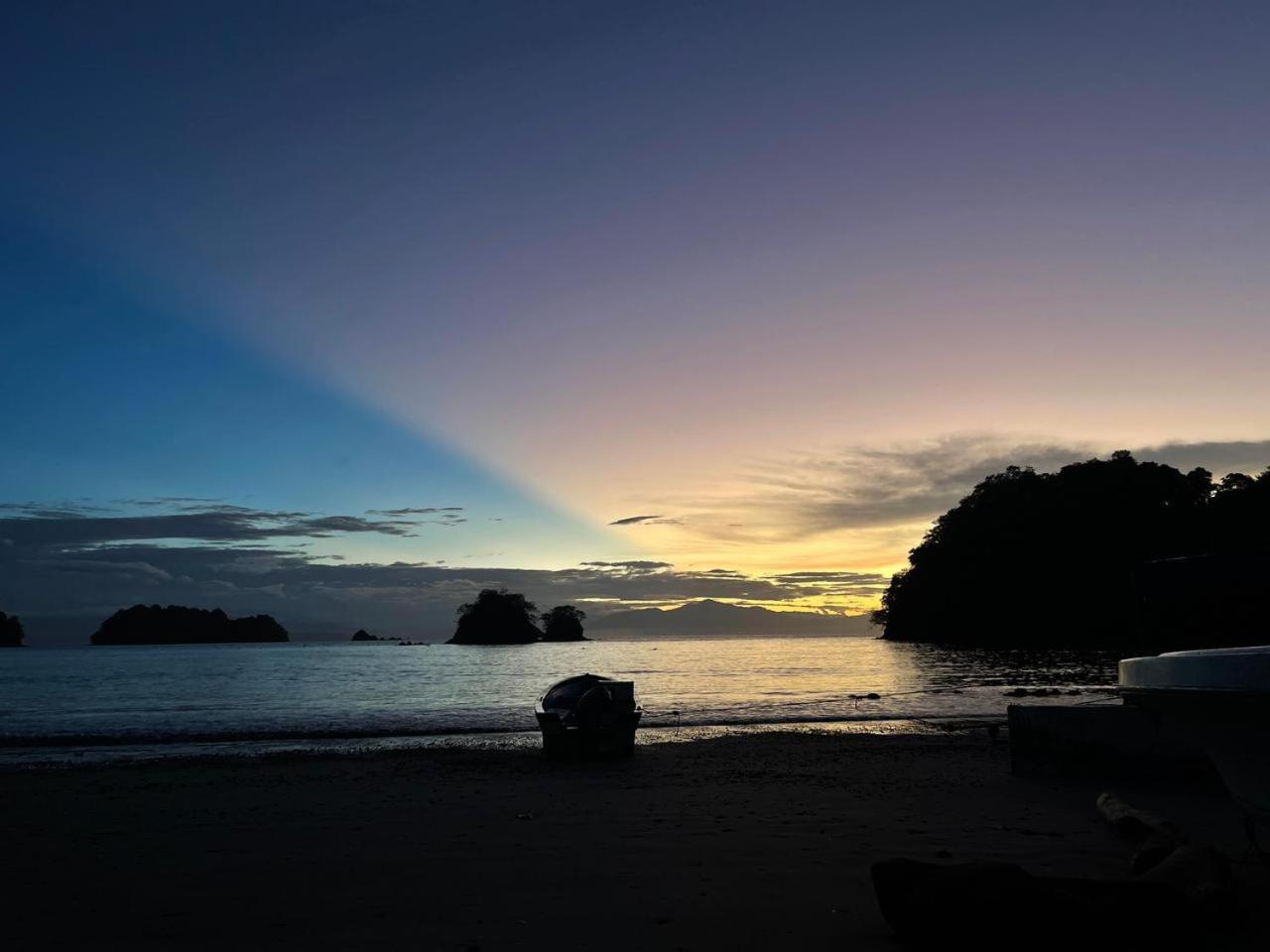 M'S Dreams Hotel Quepos Exterior photo